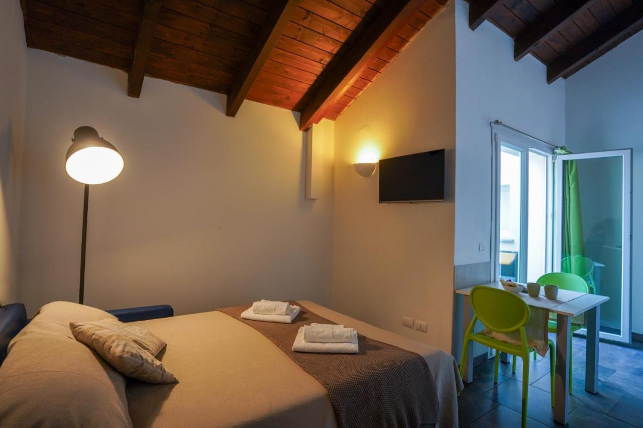 Bnbook Residence Matteotti Novara Exterior photo